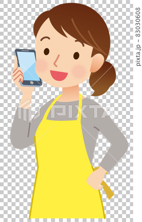 電話で話すエプロンをつけた女性　主婦　表情ポーズ 83030608