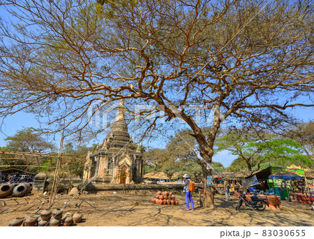 Ancient Buddhist temple in Bagan, Myanmar 83030655