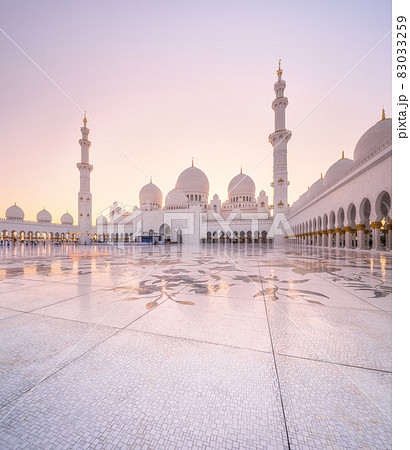 Sheikh Zayed Grand Mosque during sunset, Abu-Dhabi, UAE 83033259