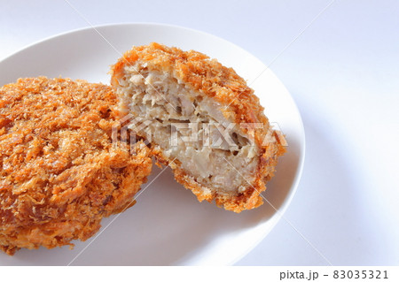 メンチカツの断面 83035321