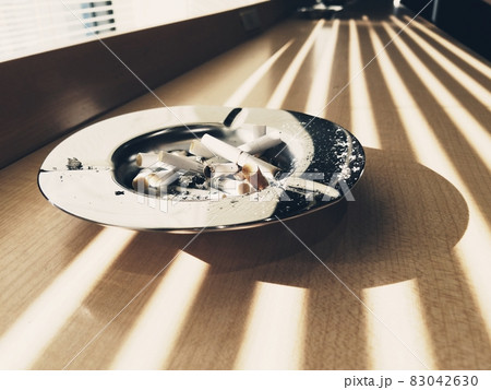 紙巻きたばこ灰皿 紙巻きたばこ灰皿 83042630