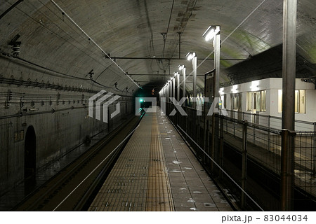 土合駅の地下ホーム 土合駅の地下ホーム 83044034