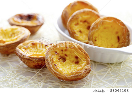 スイーツ（エッグタルト） 83045198