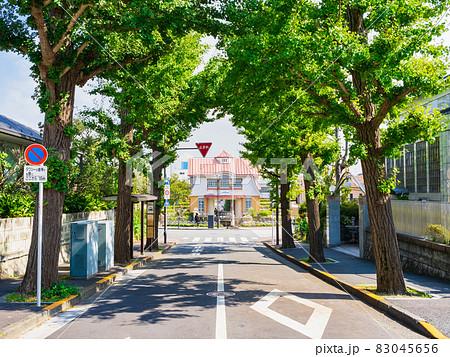 東京　田園調布駅　旧駅舎 83045656