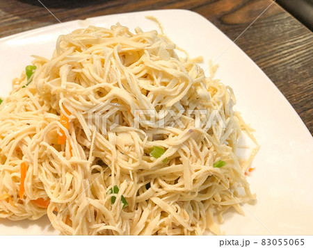 干し豆腐の前菜・拌干豆腐絲 83055065