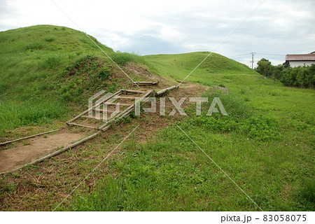山代二子塚古墳(島根県松江市山代町二子塚) 山代二子塚古墳(島根県松江市山代町二子塚) 83058075