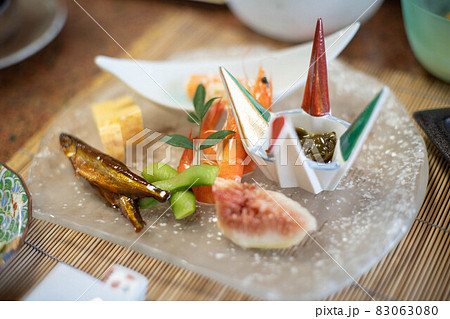 和食懐石の前菜 83063080