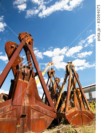 しゅんせつ重機の風景です。建設関係イメージにどうぞ。-7 しゅんせつ重機の風景です。建設関係イメージにどうぞ。-7 83064075