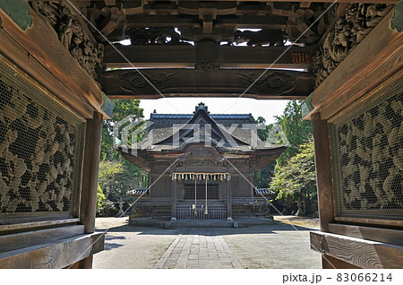 須佐能袁神社・拝殿 83066214