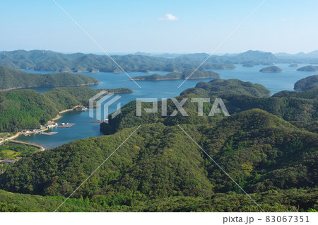 長崎県 対馬 烏帽子岳展望台からの眺望 長崎県 対馬 烏帽子岳展望台からの眺望 83067351