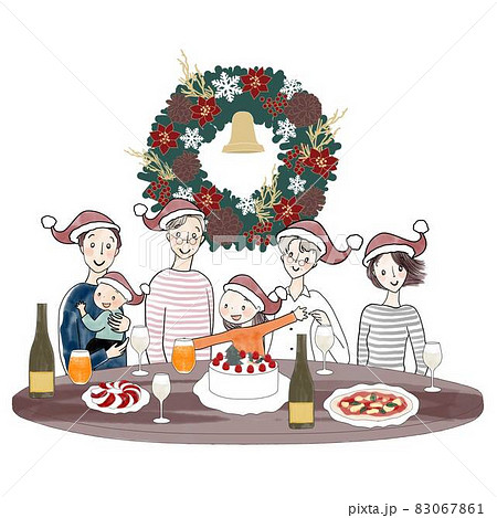 クリスマスパーティーをする三世代家族 83067861