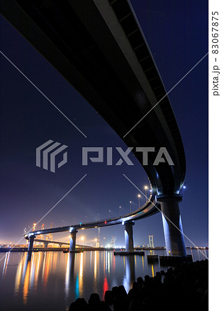 三重_四日市コンビナートの工場夜景 83067875