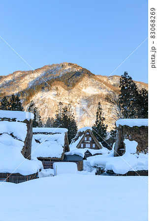 富山_豪雪の五箇山合掌集落 83068269