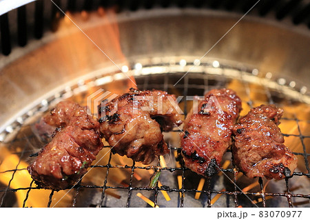 黒毛和牛焼肉（中落ちカルビ） 83070977