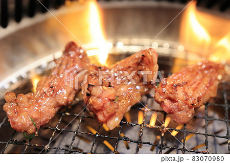 黒毛和牛焼肉(中落ちカルビ) 黒毛和牛焼肉(中落ちカルビ) 83070980