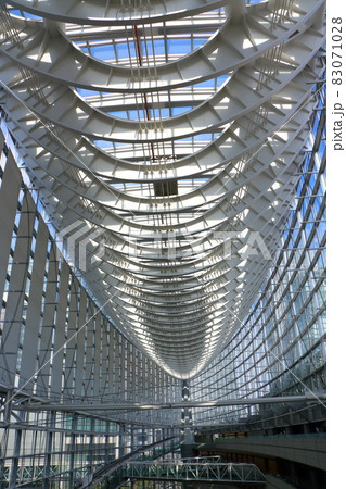 東京国際フォーラム　東京都千代田区丸の内三丁目　ラファエル・ヴィニオリ　旧東京都庁跡地　1997年 83071028