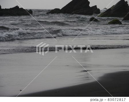 砂浜 ビーチ 海 83072817