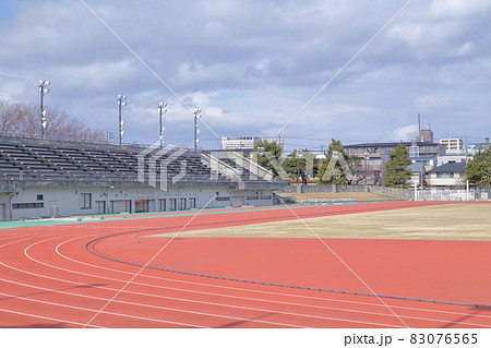 スポーツ競技場 パロマ瑞穂スポーツパーク北陸上競技場 愛知県 名古屋市 の写真素材