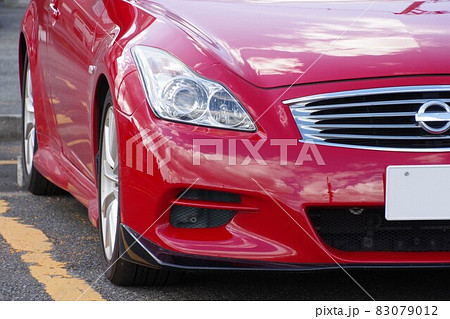 自動車イメージ　日産スカイラインCV36型のフロントマスク 83079012