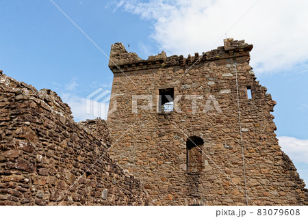 Urquhart Castle on the shore of Loch Ness 83079608