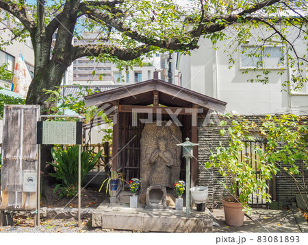 東京清澄・本誓寺の迦楼羅像 83081893