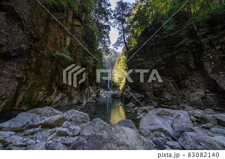 三重県　大台町　大杉谷　渓谷　風景 83082140