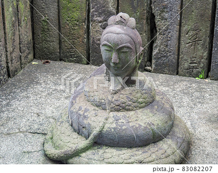 東京墨田区・木母寺の蛇身弁財天 83082207
