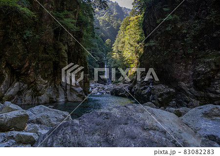 三重県　大台町　大杉谷　渓谷　風景 83082283