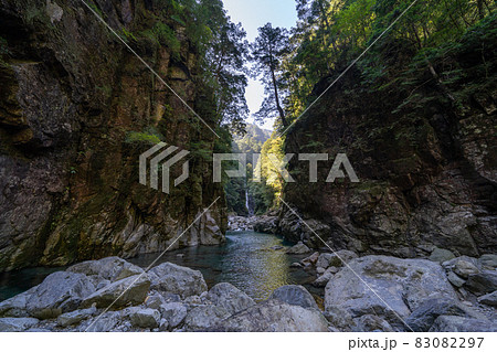 三重県　大台町　大杉谷　渓谷　風景 83082297