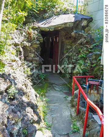 東京本所・江島杉山神社の岩屋 東京本所・江島杉山神社の岩屋 83086678