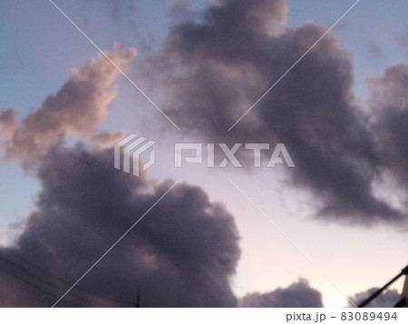 沖縄秋の雲 83089494