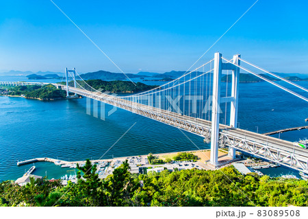 岡山県倉敷市 瀬戸大橋 （鷲羽山山頂展望台から） 83089508