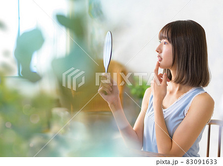 きれいない女性のビューティー 83091633