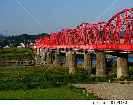 赤い四万十川橋 赤い四万十川橋 83094389