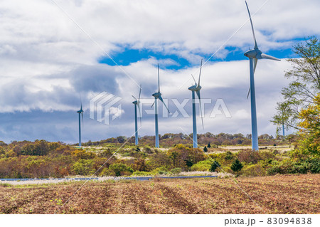 （福島県）秋の郡山布引高原風力発電所 83094838