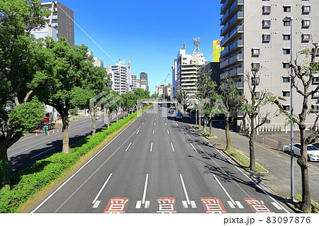 名古屋市中区橘一丁目　歩道橋から眺める国道22号伏見通り 83097876