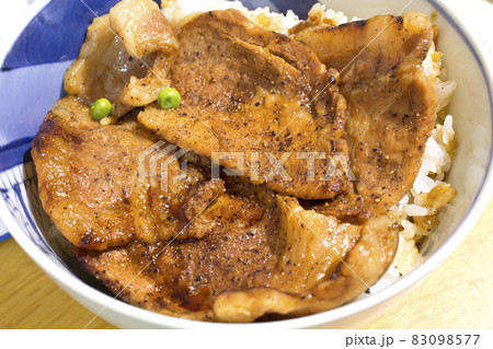 豚丼 ぶた丼 豚丼 ぶた丼 83098577