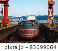 造船産業とジブクレーン 83099064