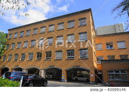 10月　港区1111愛育クリニック･南麻布五丁目 83099146