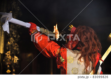 書写山円教寺 魔尼殿の鬼追い式会 邪気を追い払う鬼の舞 書写山円教寺 魔尼殿の鬼追い式会 邪気を追い払う鬼の舞 83099826