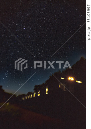 釧路湿原と銀河鉄道　釧網本線 83103997