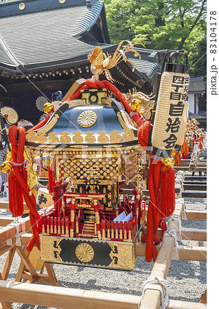 神輿 祭り 伝統行事 春 夏祭り お祭り 豪華な神輿の写真素材 [83104178] - PIXTA