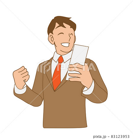 おみくじを見てよろこぶ男性 83123953