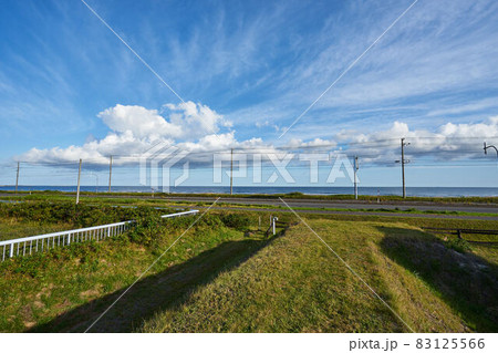 北海道稚内市 宗谷湾と秋の空 北海道稚内市 宗谷湾と秋の空 83125566