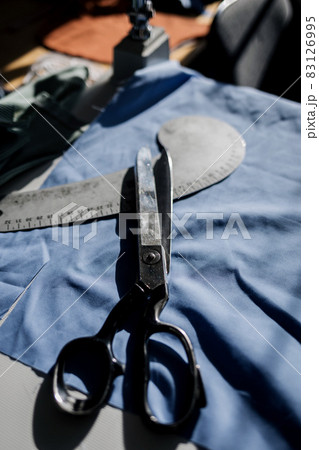 Scissors on fabric Scissors on fabric 83126995