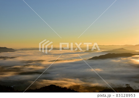 蒜山高原の雲海 83128953