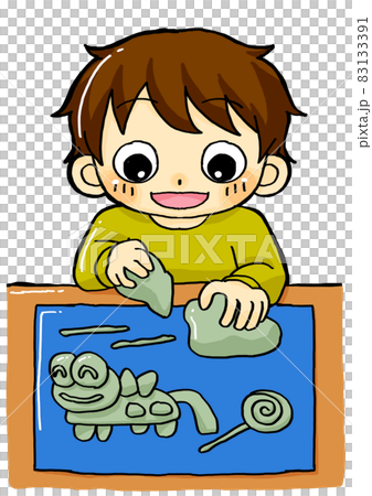 孩子在玩黏土 83133391