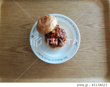 小さいハンバーガー 小さいハンバーガー 83138023