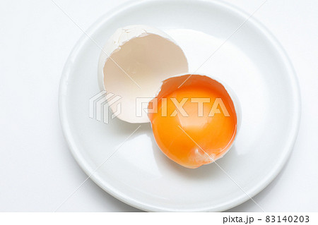 卵黄と殻 83140203