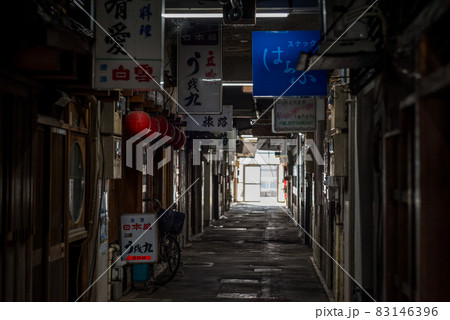 【大門商店街】飲食店街の通り 83146396